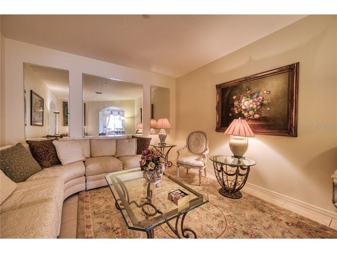 8014 Victoria Falls Circle Sarasota FL 34243 A4665402 image5