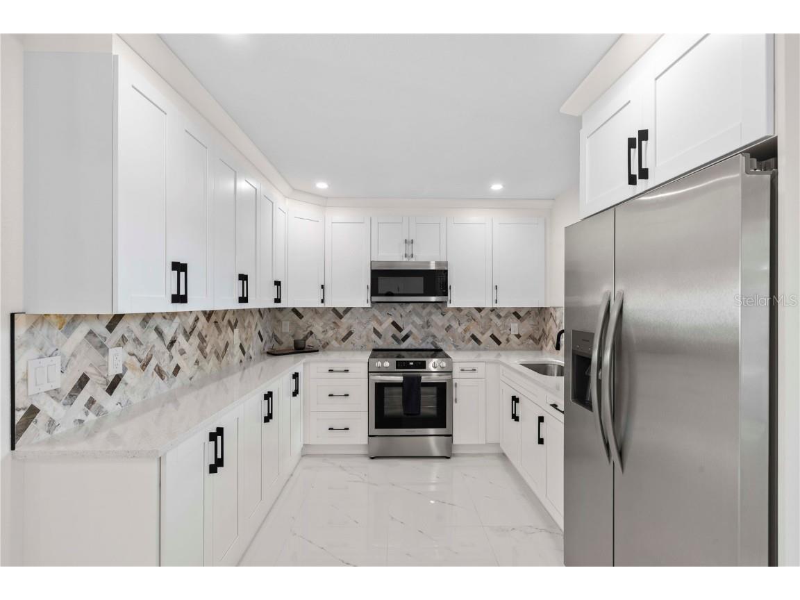 8014 W Comanche Avenue Tampa FL 33615 TB8396569 image17