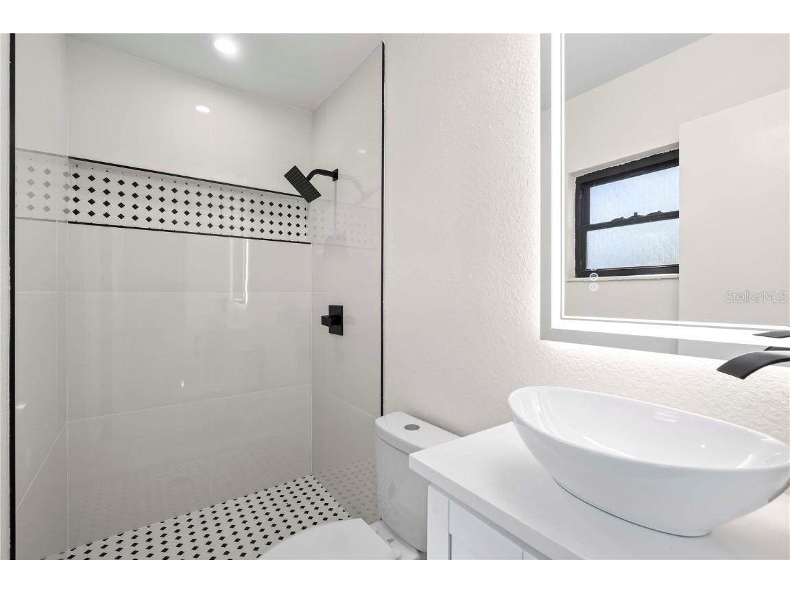 8014 W Comanche Avenue Tampa FL 33615 TB8396569 image34