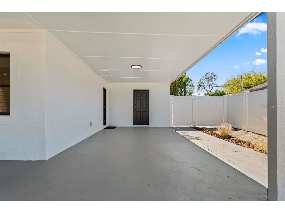 8014 W Comanche Avenue Tampa FL 33615 TB8396569 image5