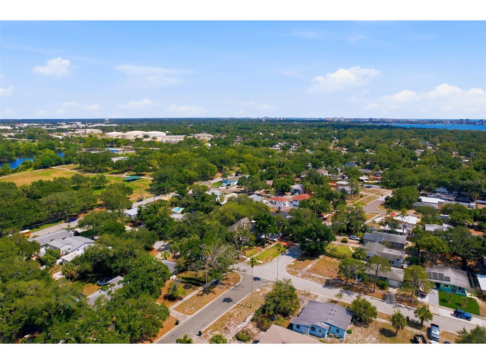8015 28th Avenue N Saint Petersburg FL 33710 TB8509557 image35