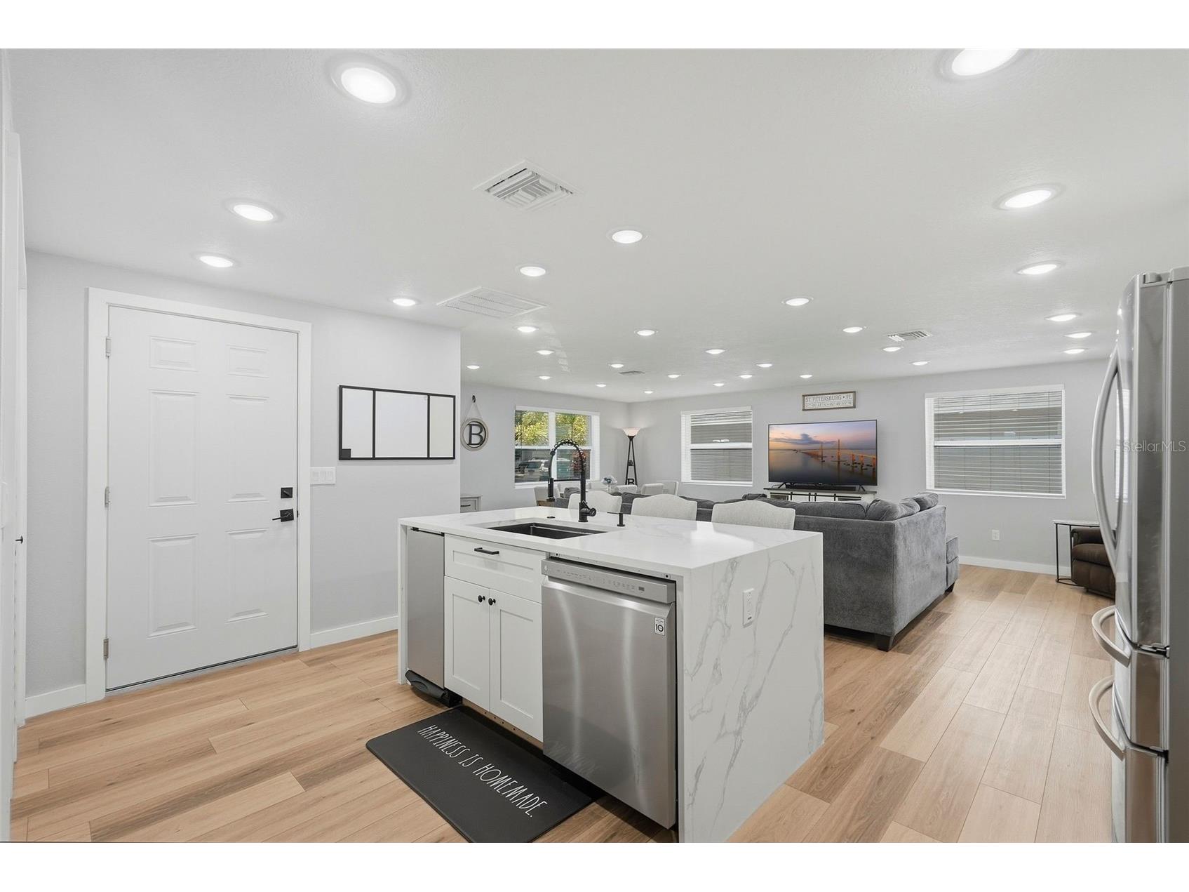 8015 28th Avenue N Saint Petersburg FL 33710 TB8509557 image7