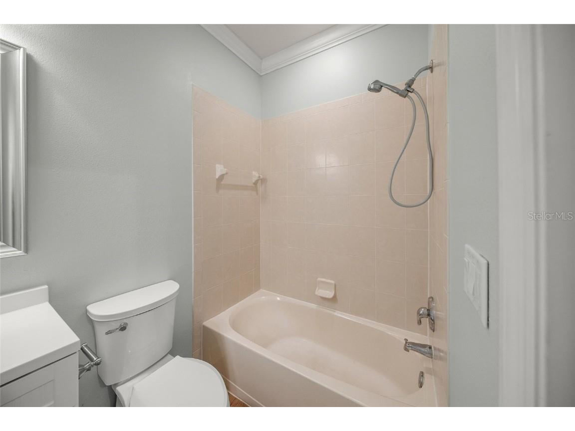 8015 Limestone Lane #15-101 Sarasota FL 34233 A4677096 image24