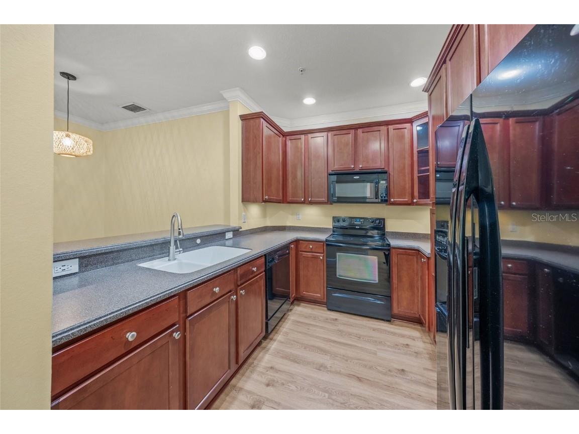 8015 Limestone Lane #15-101 Sarasota FL 34233 A4677096 image6