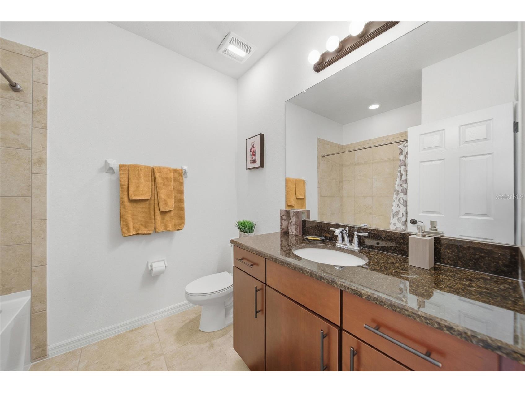 8015 Marbella Creek Avenue Tampa FL 33625 TB8434118 image20