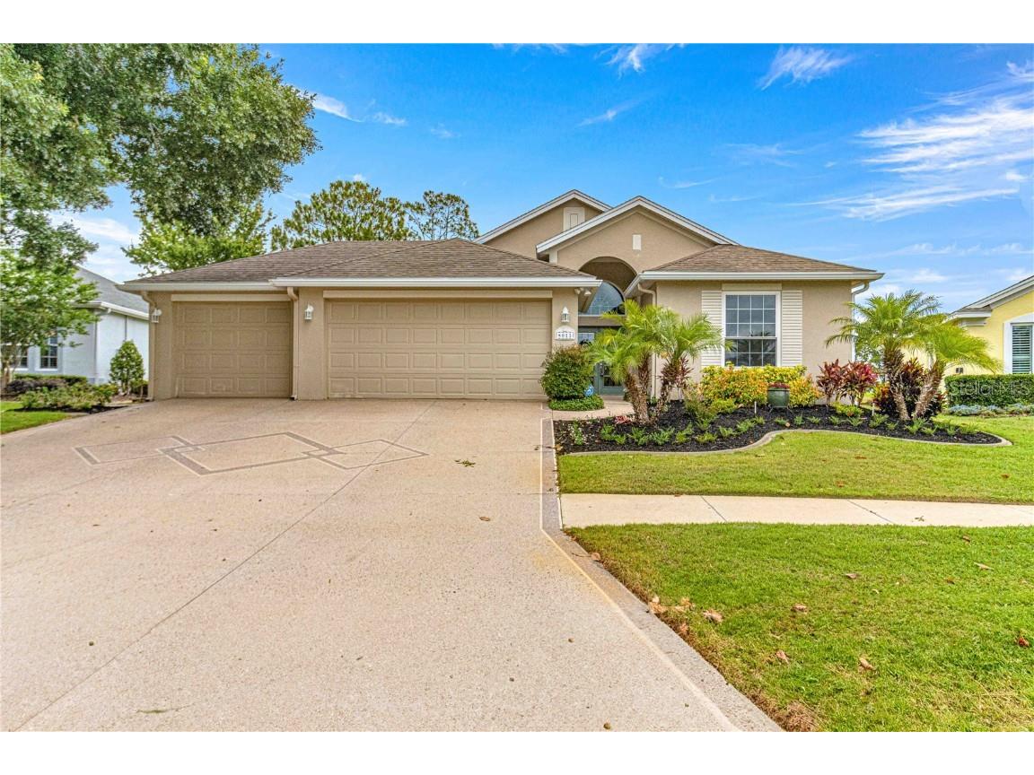 8015 Pine Hollow Drive Mount Dora FL 32757 G5082078 image1