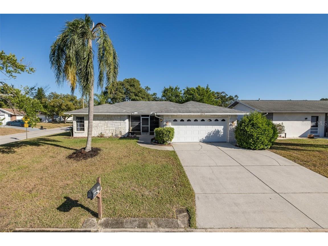 8015 San Fernando Drive Port Richey FL 34668 W7879839 image2