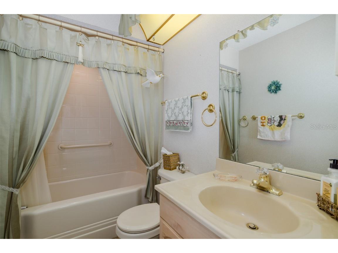 8015 San Fernando Drive Port Richey FL 34668 W7879839 image28