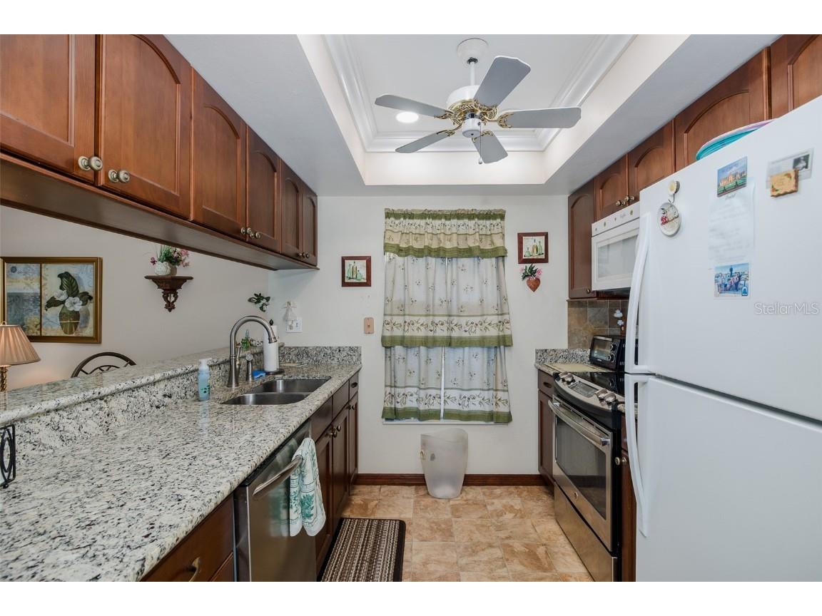 8015 San Fernando Drive Port Richey FL 34668 W7879839 image30