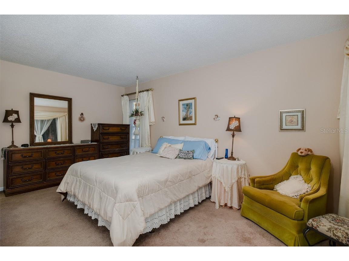 8015 San Fernando Drive Port Richey FL 34668 W7879839 image35