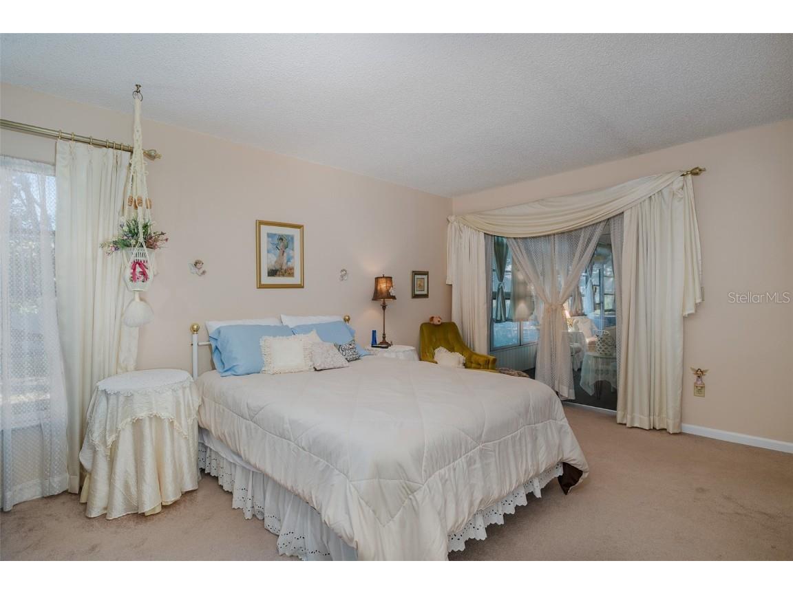 8015 San Fernando Drive Port Richey FL 34668 W7879839 image37