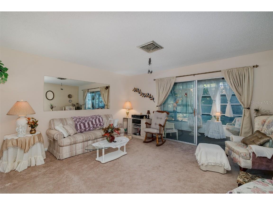 8015 San Fernando Drive Port Richey FL 34668 W7879839 image9