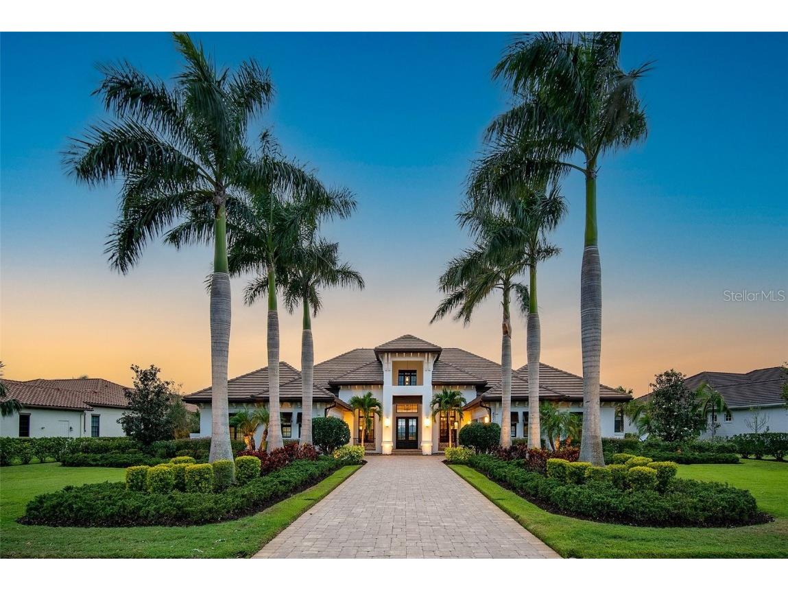 8016 Bowspirit Way Lakewood Ranch FL 34202 A4566735 image1