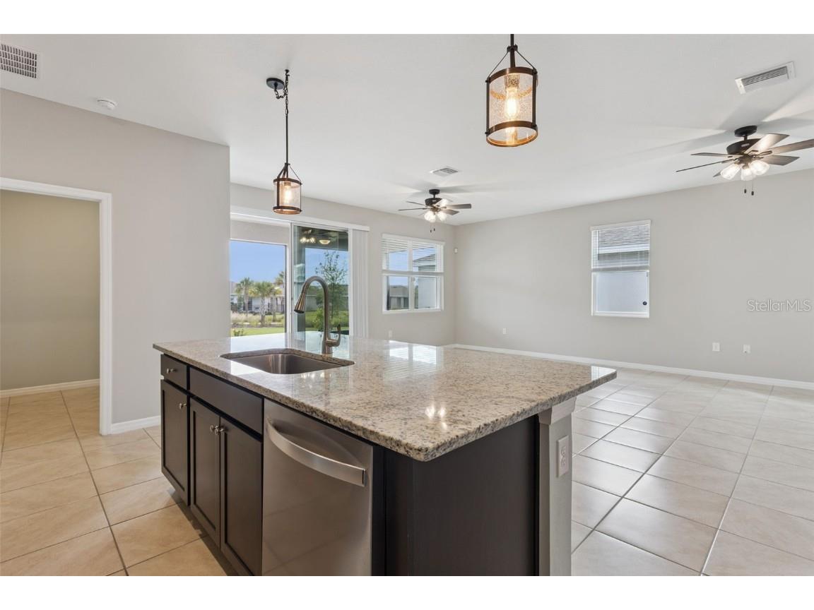 8016 Penrose Place Wildwood FL 34785 S5140082 image25