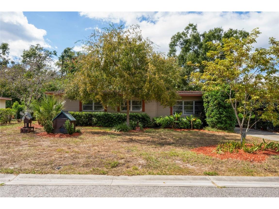 8016 Sharon Drive Tampa FL 33617 TB8439066 image1