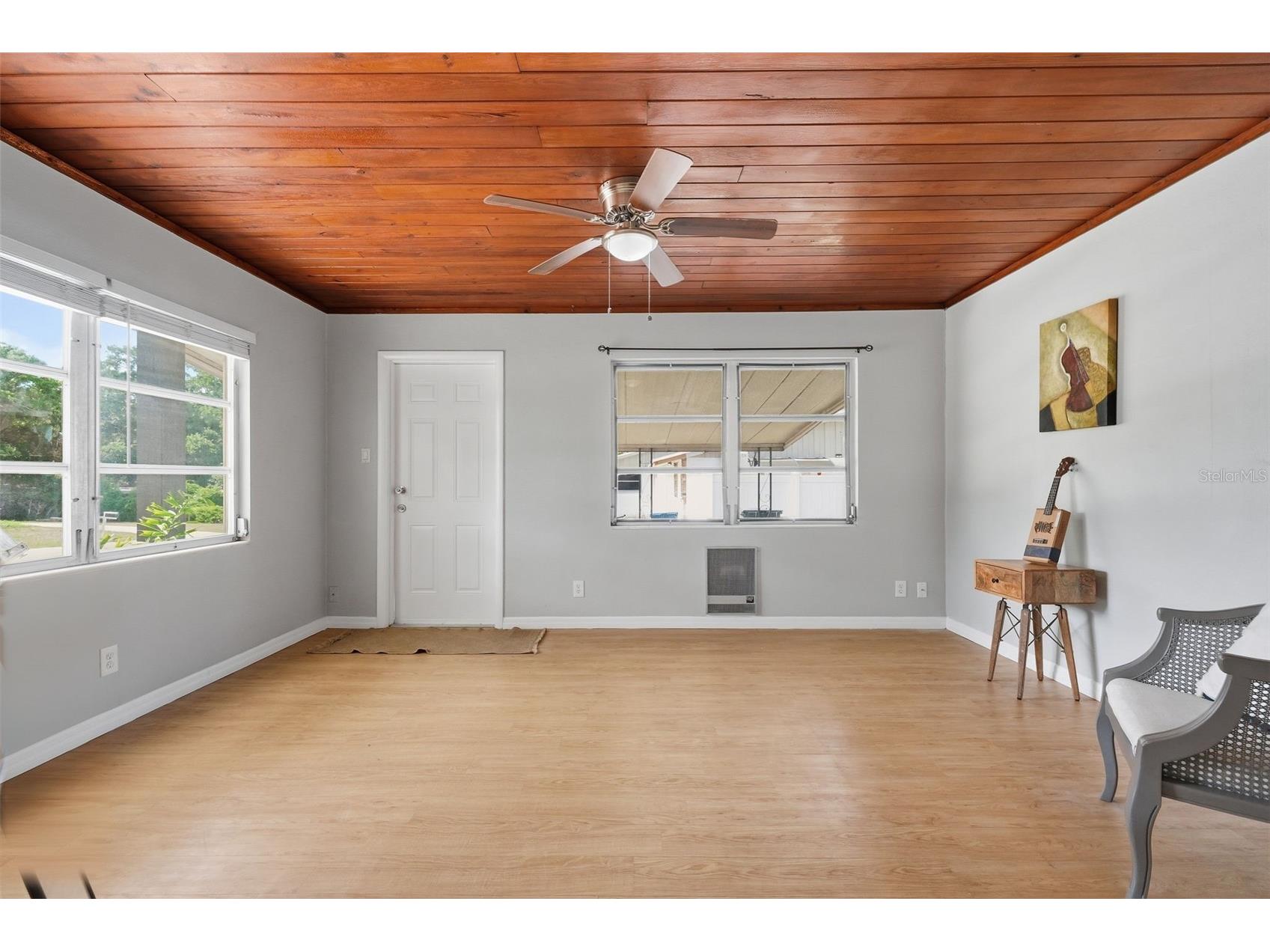 8017 Cardinal Drive Tampa FL 33617 TB8510368 image14