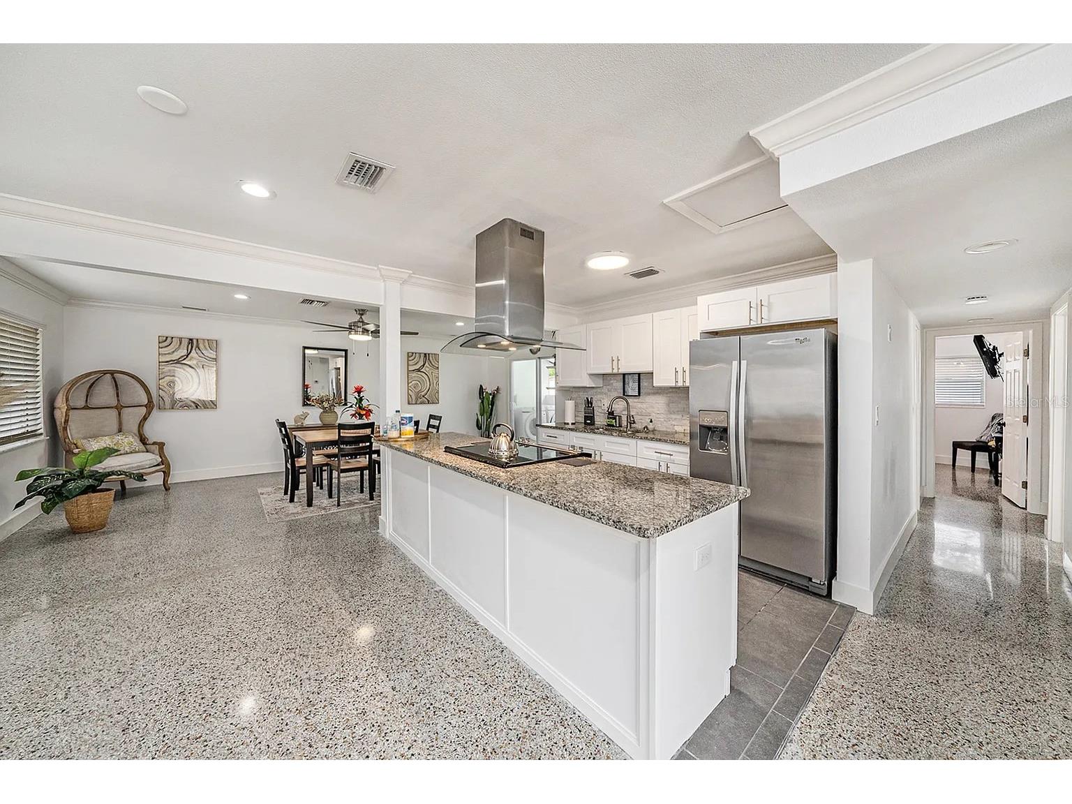 8017 Dell Drive Tampa FL 33615 TB8484407 image12