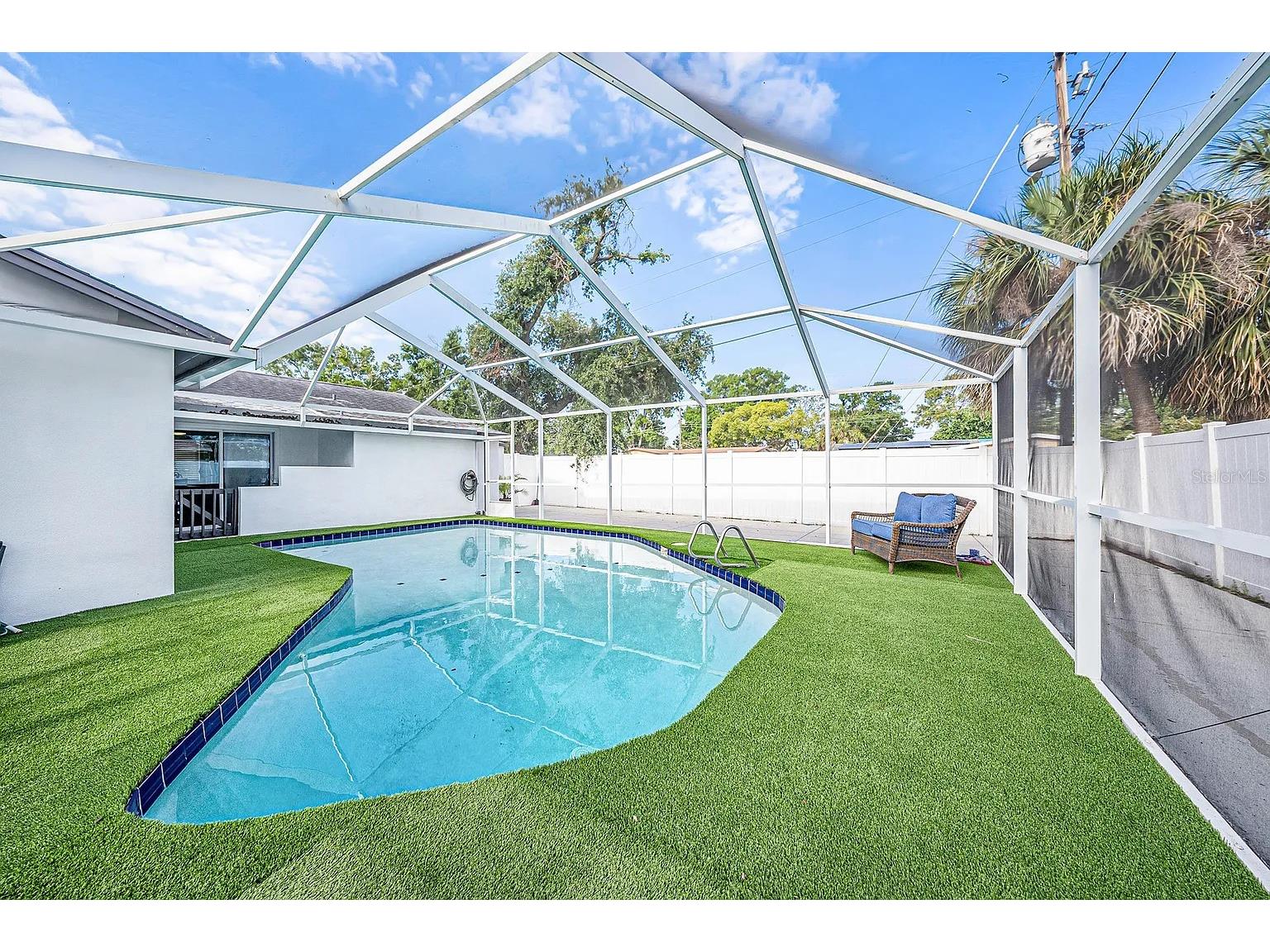 8017 Dell Drive Tampa FL 33615 TB8484407 image19