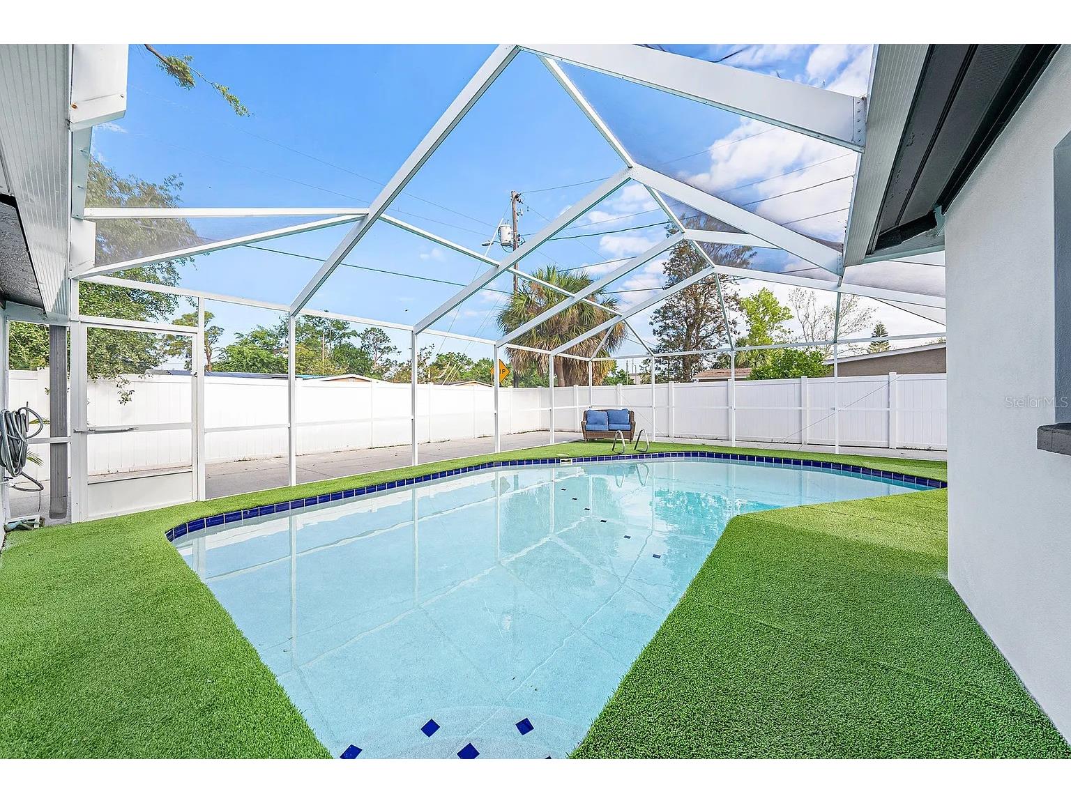 8017 Dell Drive Tampa FL 33615 TB8484407 image24