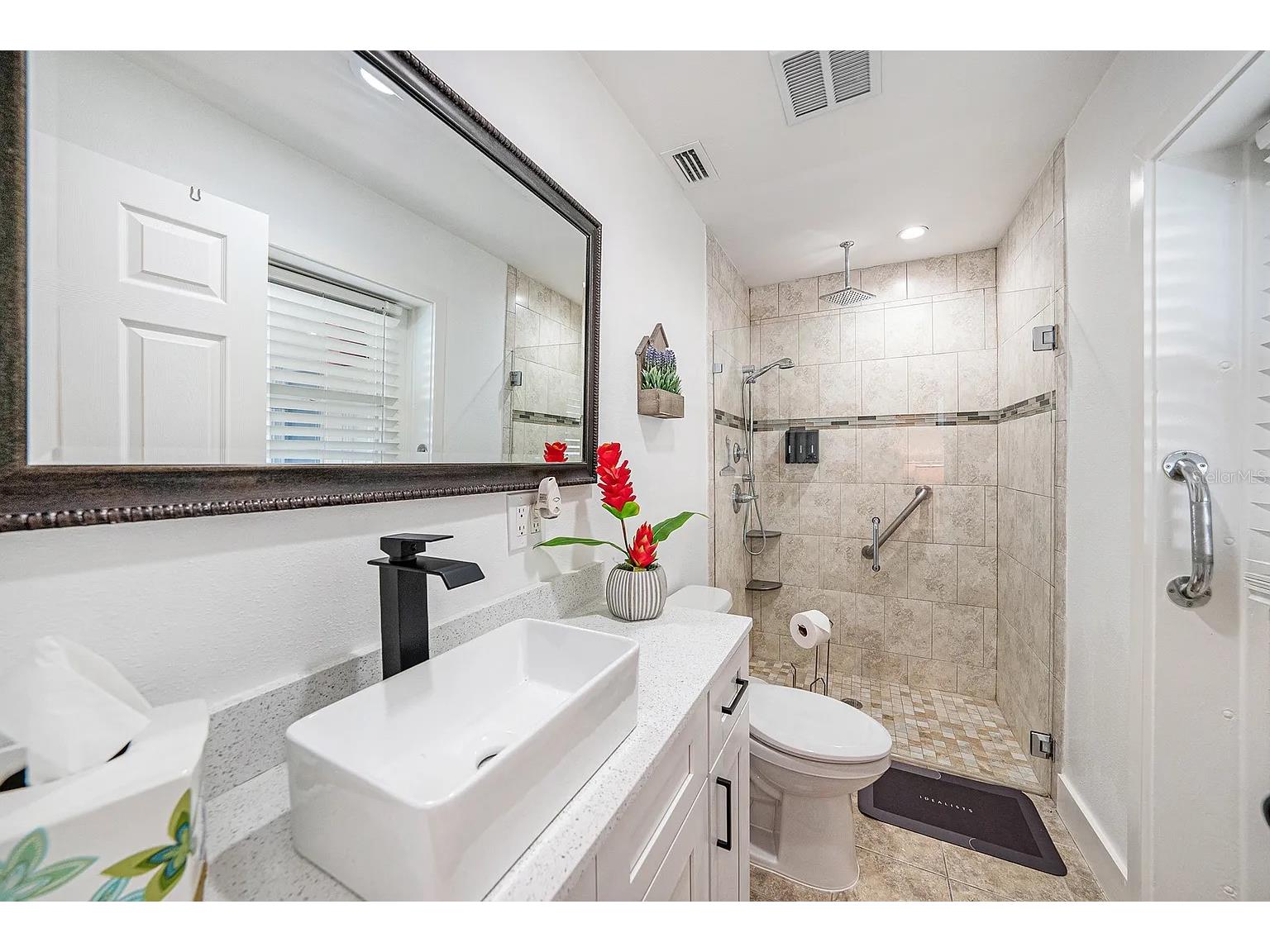 8017 Dell Drive Tampa FL 33615 TB8484407 image26