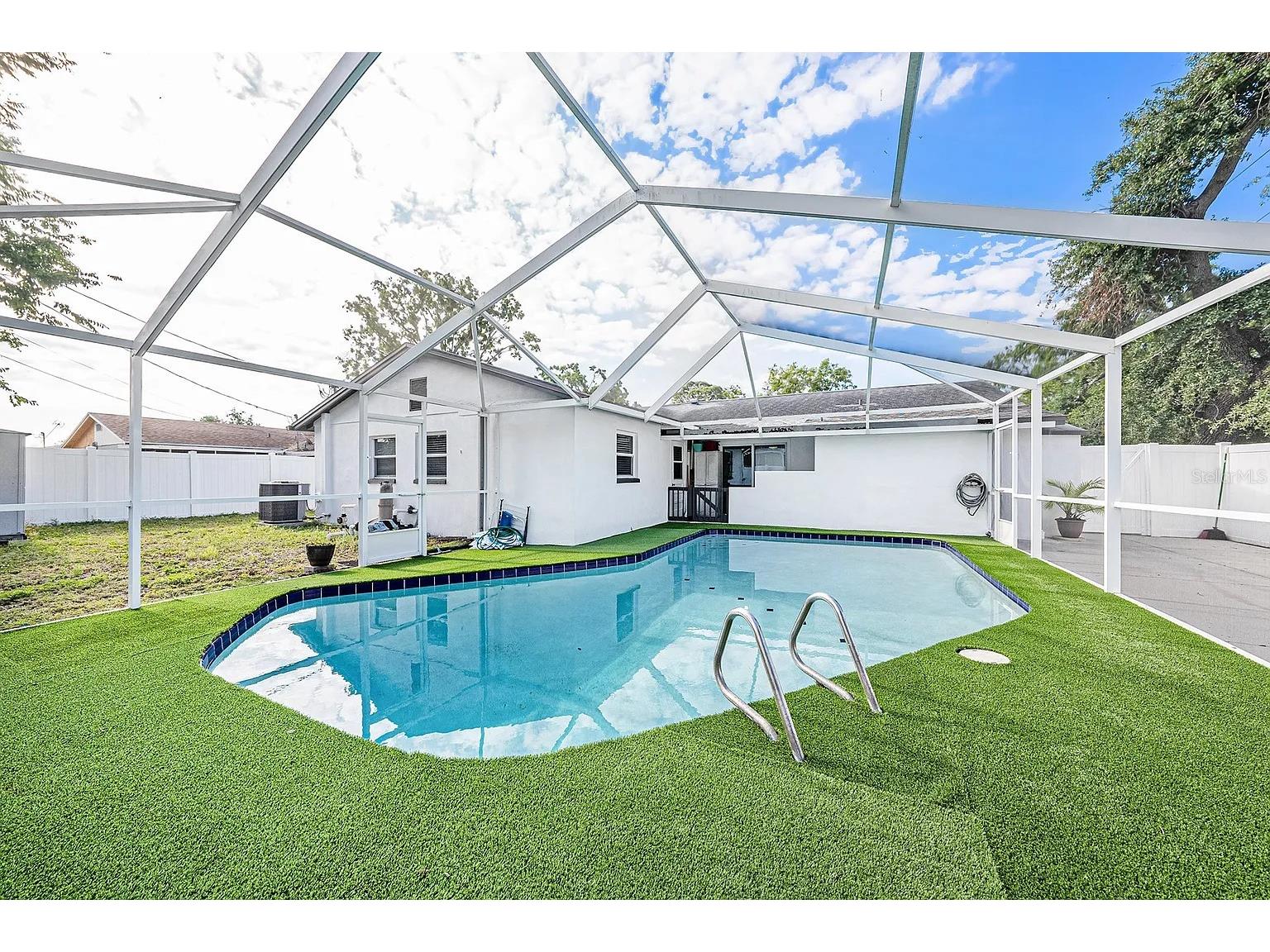 8017 Dell Drive Tampa FL 33615 TB8484407 image3