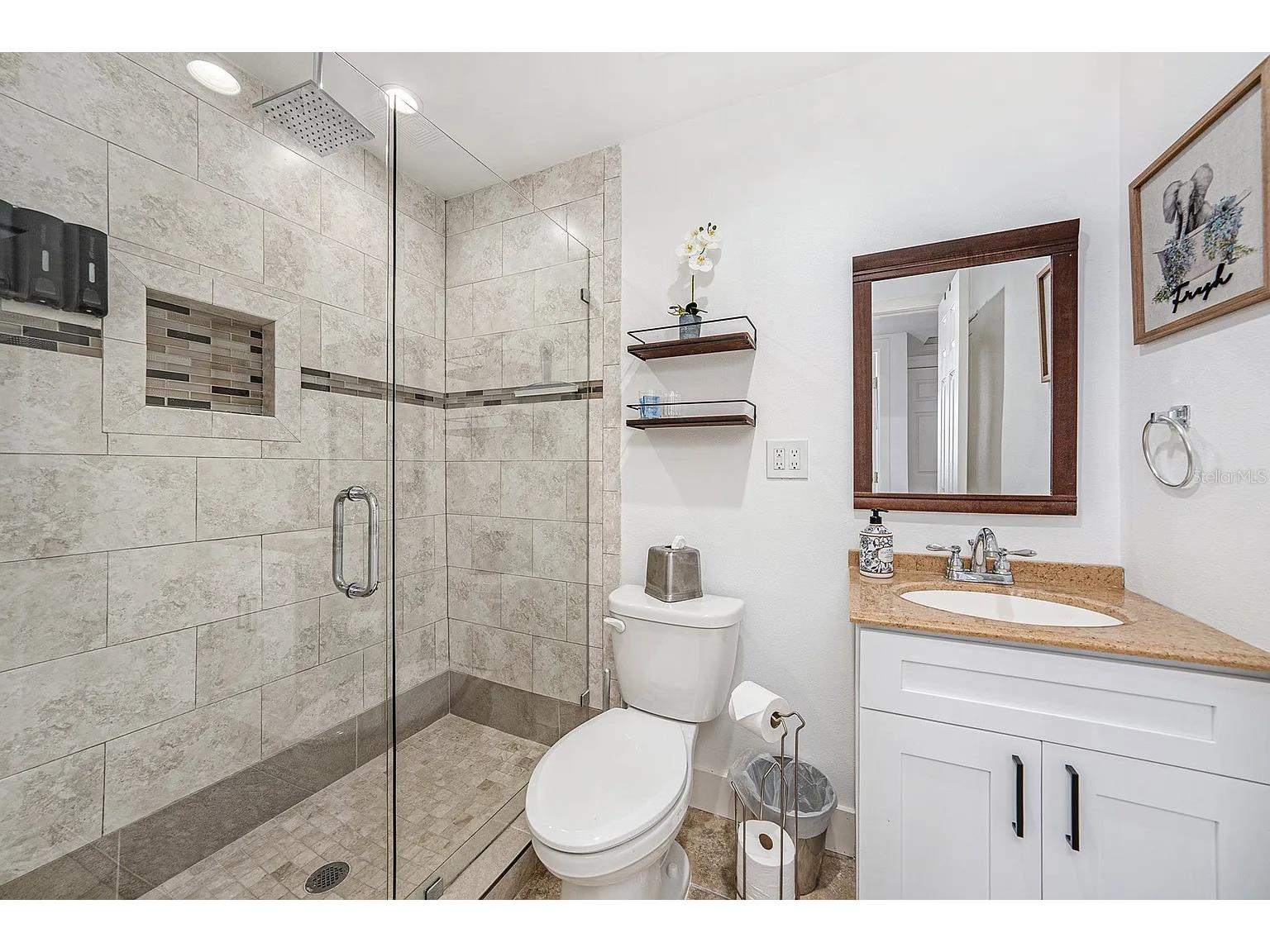 8017 Dell Drive Tampa FL 33615 TB8484407 image7