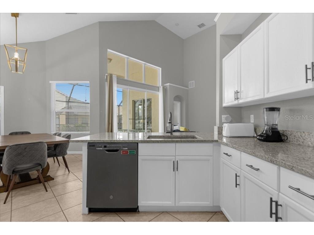 8017 King Palm Circle Kissimmee FL 34747 O6351366 image7