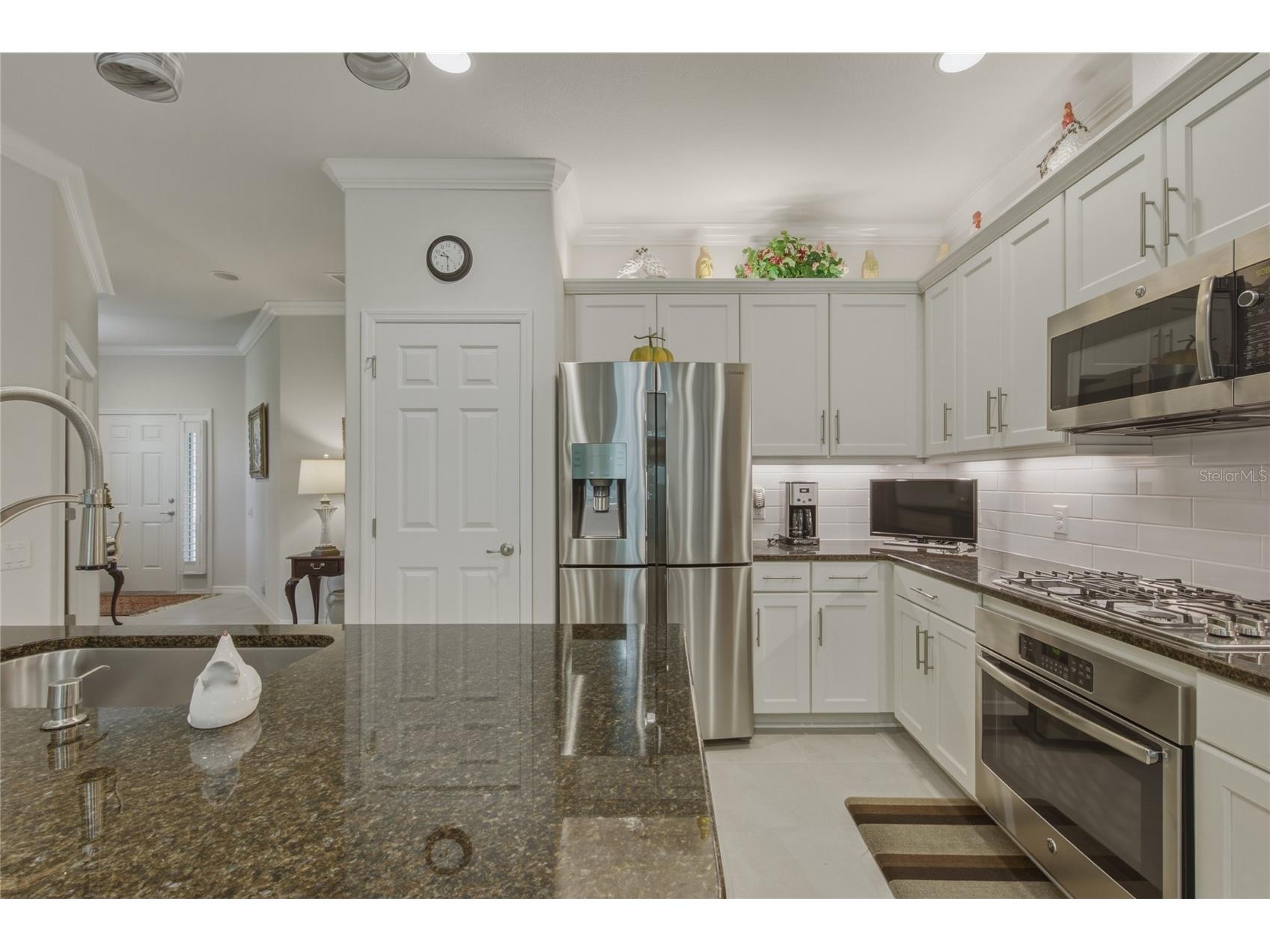 8017 Pine Crest Street Seminole FL 33777 TB8501148 image18