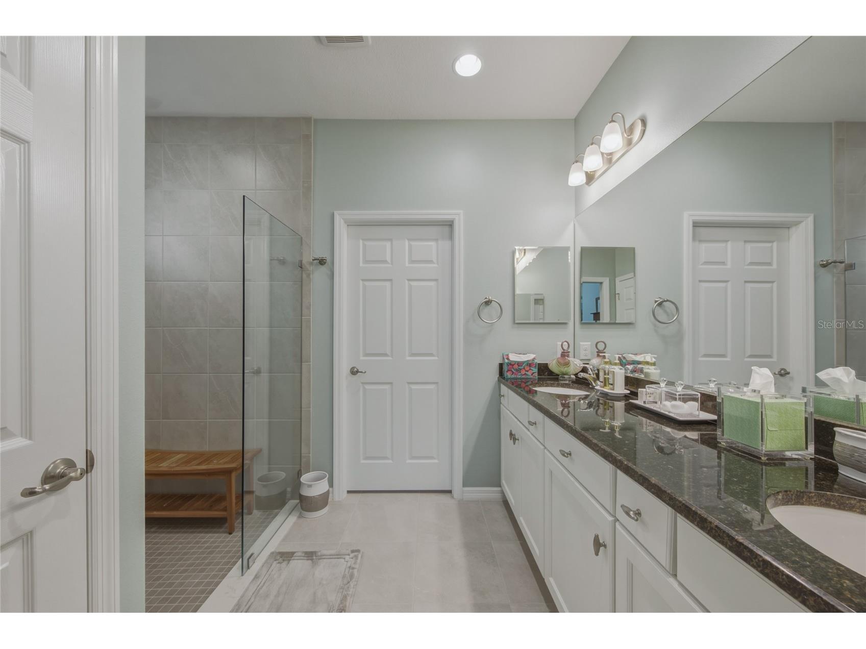 8017 Pine Crest Street Seminole FL 33777 TB8501148 image36