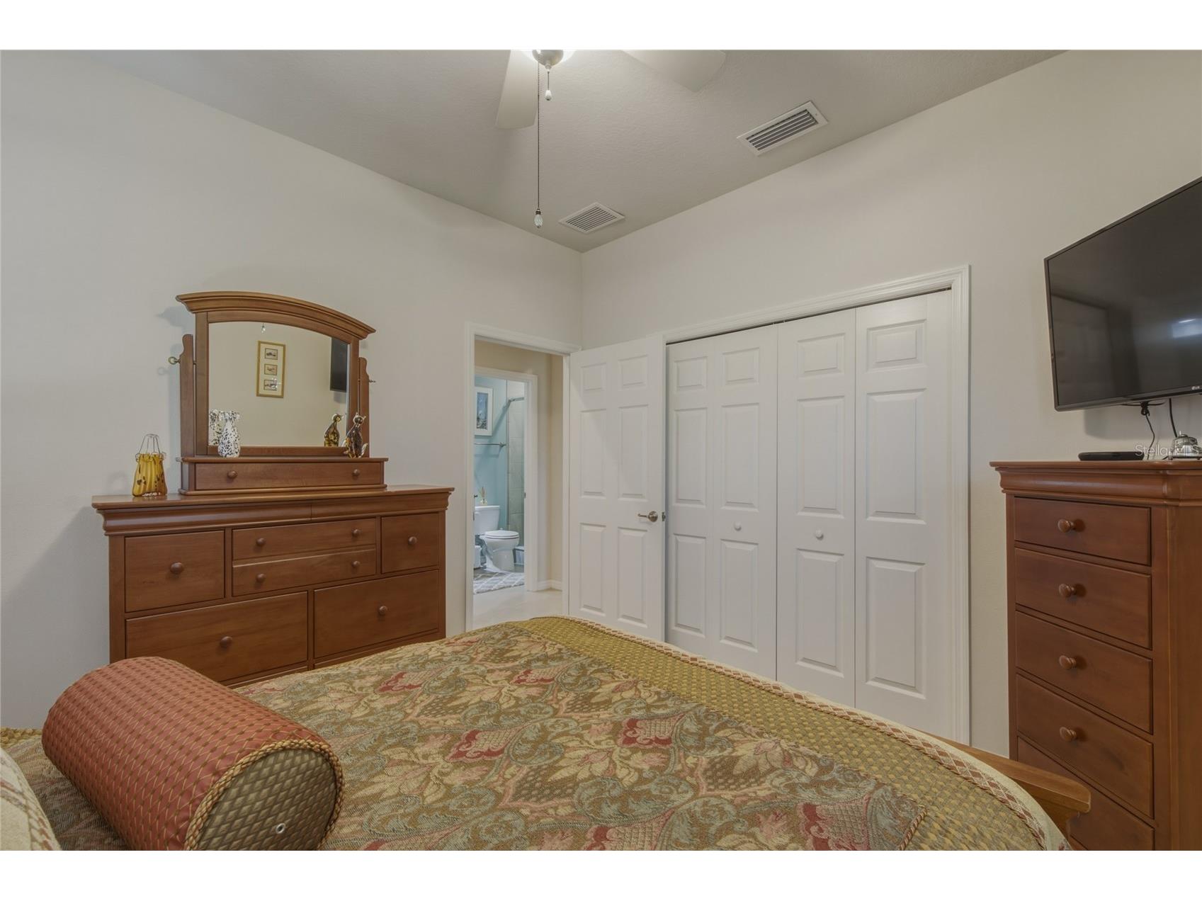 8017 Pine Crest Street Seminole FL 33777 TB8501148 image43