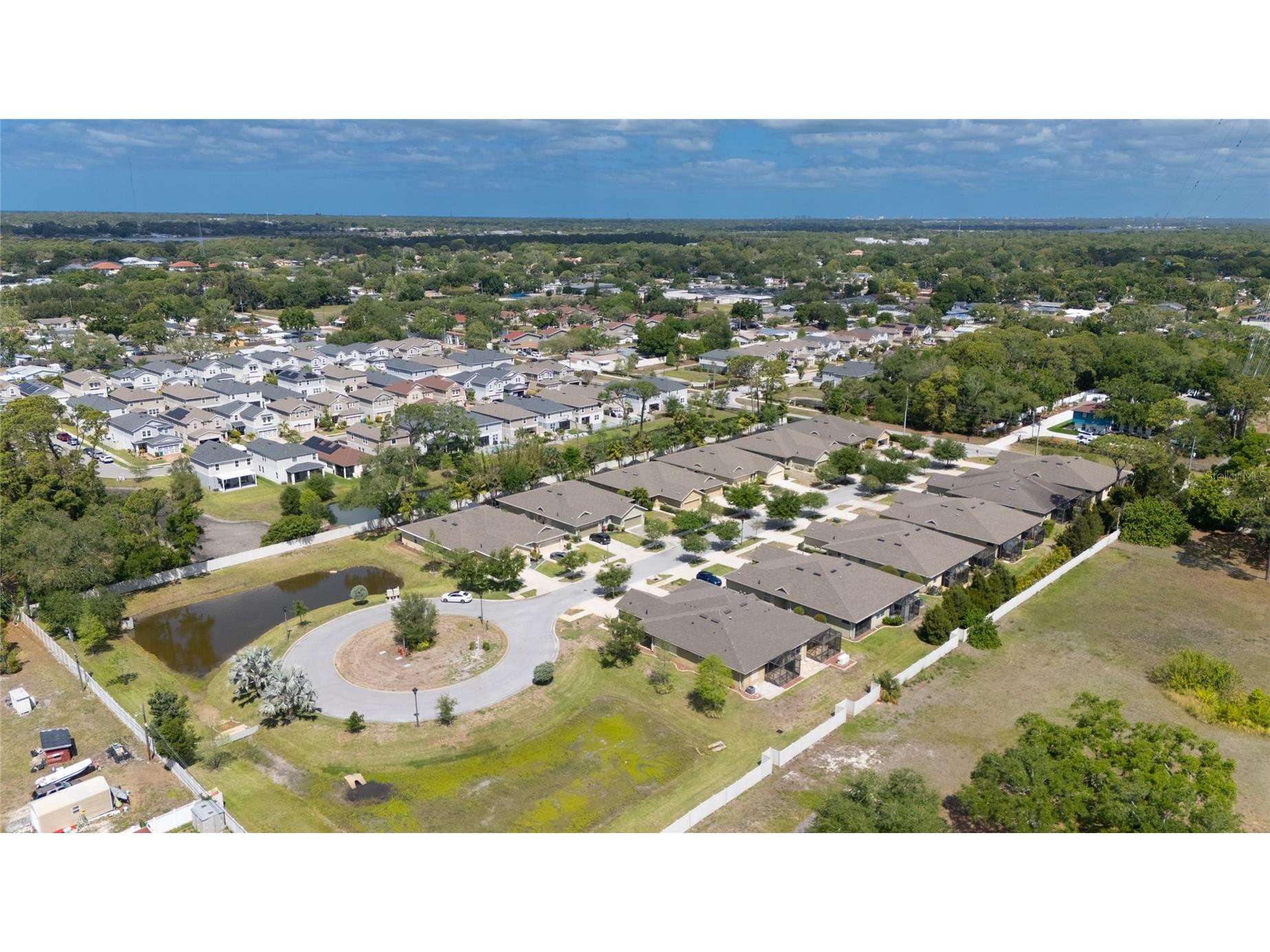 8017 Pine Crest Street Seminole FL 33777 TB8501148 image72