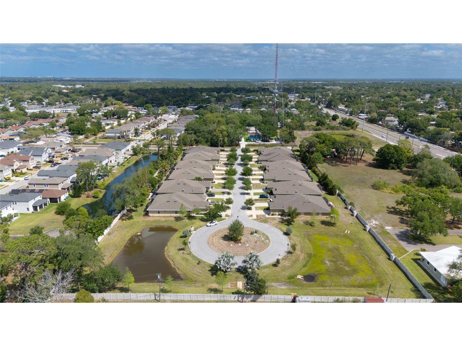 8017 Pine Crest Street Seminole FL 33777 TB8501148 image73