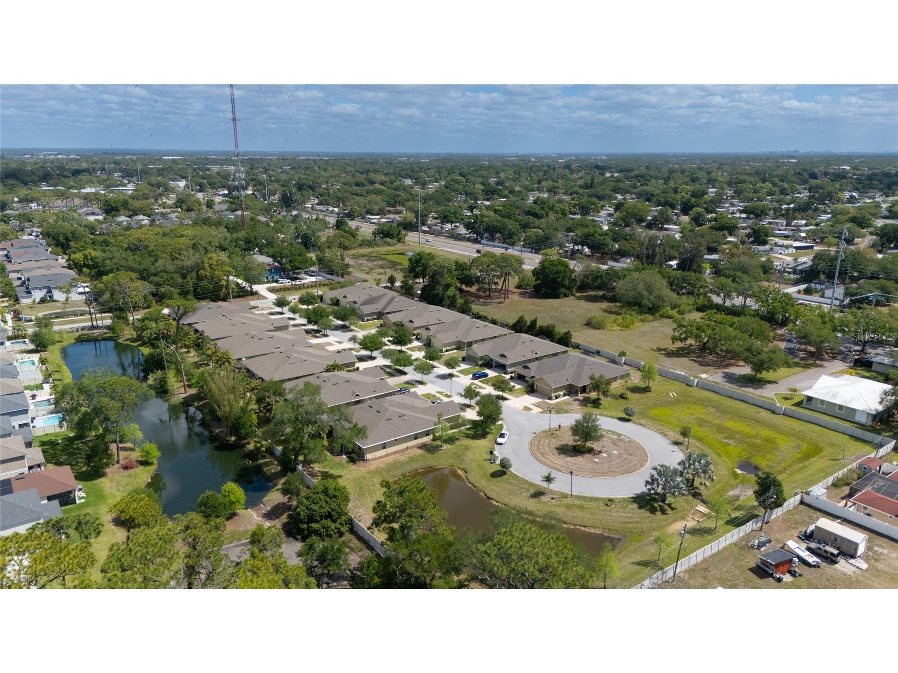 8017 Pine Crest Street Seminole FL 33777 TB8501148 image74