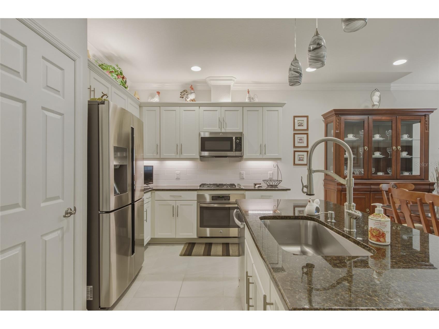 8017 Pine Crest Street Seminole FL 33777 TB8501148 image9