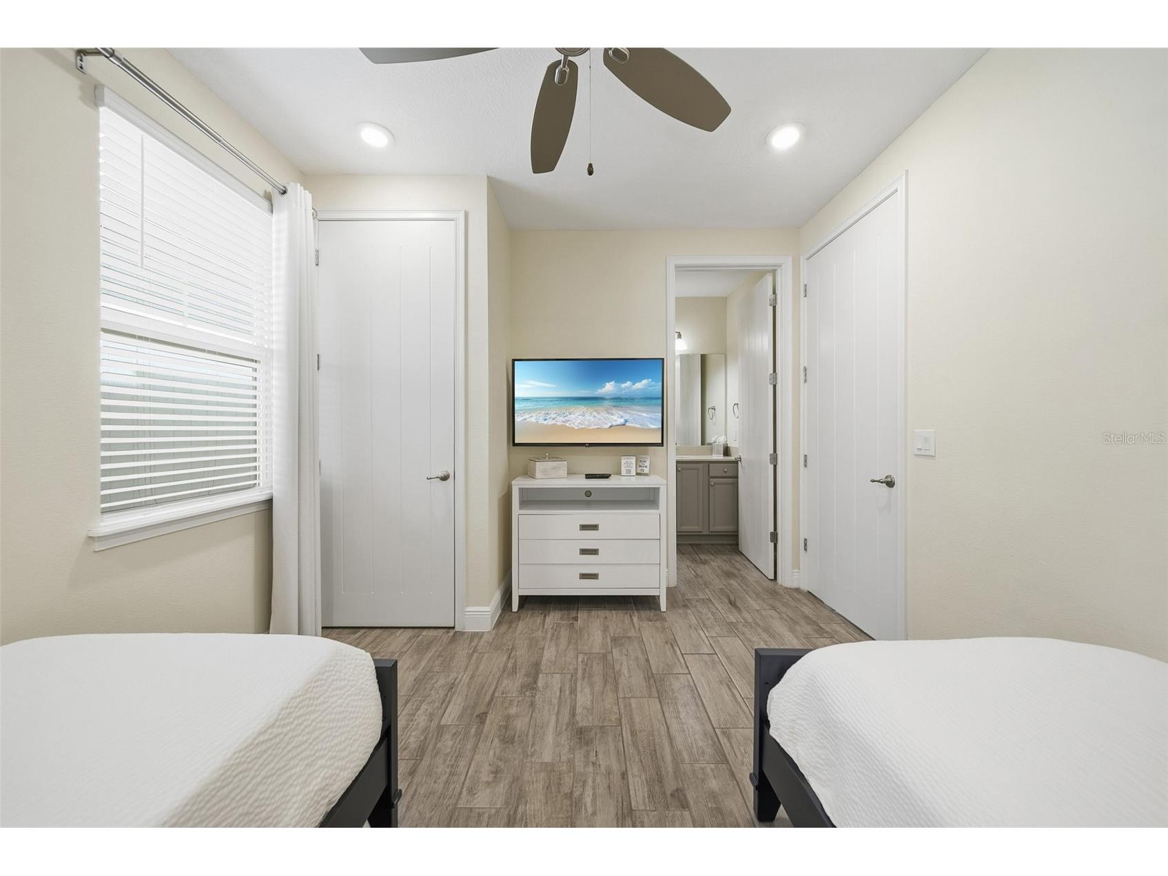 8017 Surf Street Kissimmee FL 34747 O6386683 image13