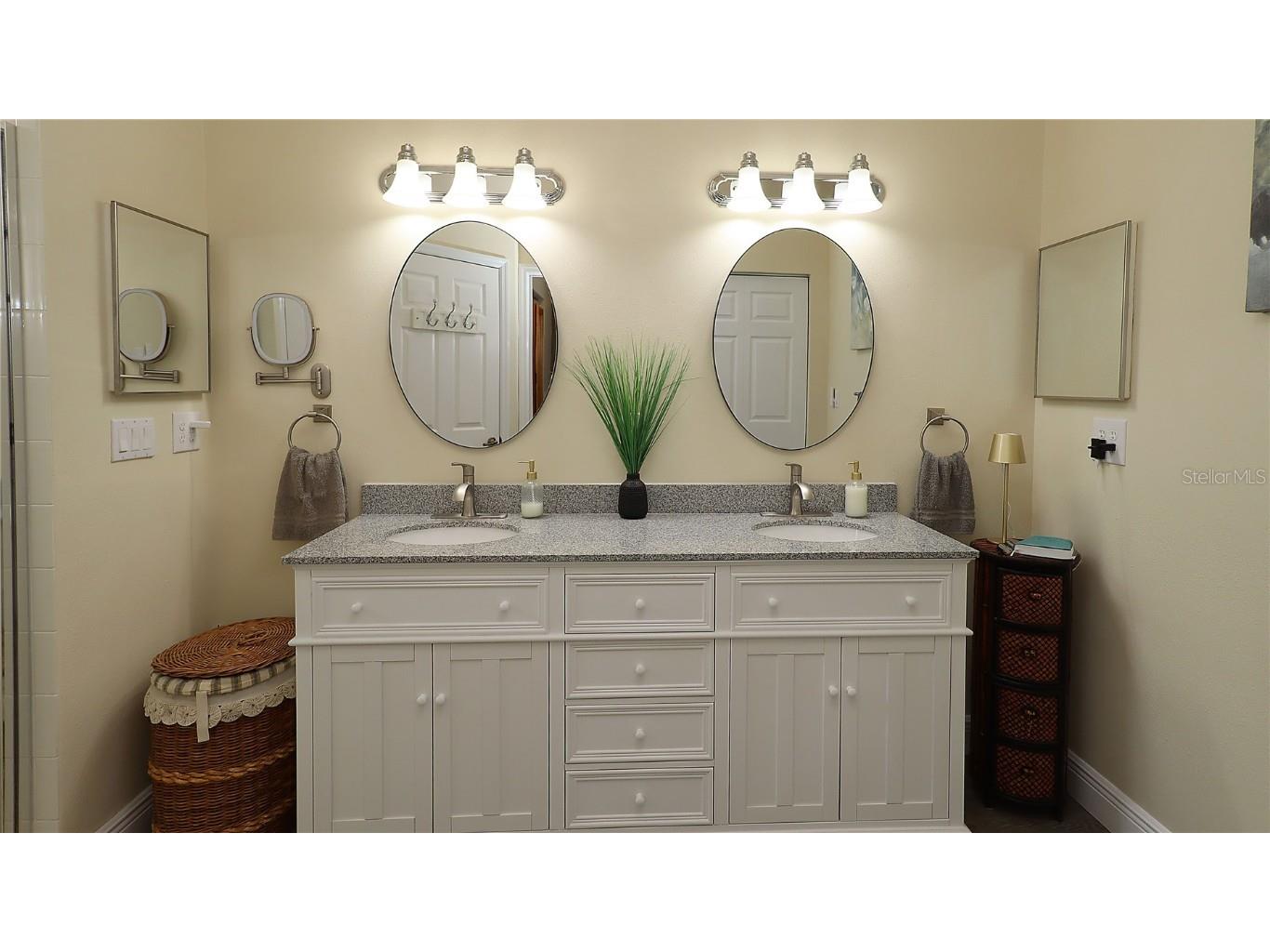 8017 SW 81st Loop Ocala FL 34476 OM709725 image38