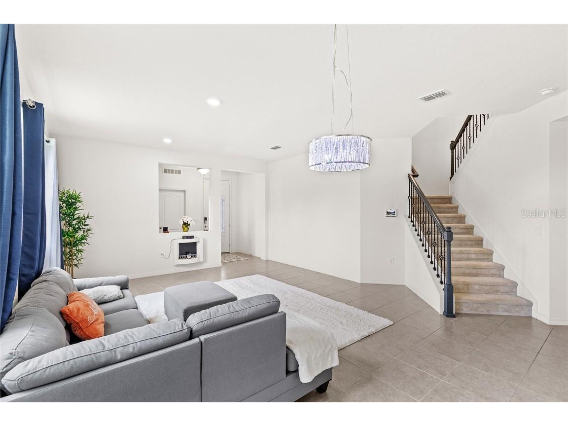 8018 Bowery Drive Winter Garden FL 34787 O6325853 image4