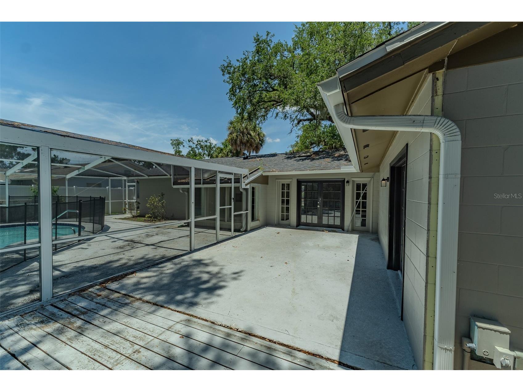 8018 W Pocahontas Avenue Tampa FL 33615 TB8511378 image32