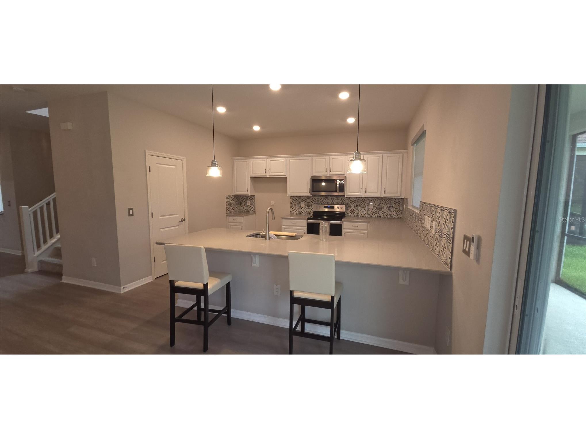 8019 Artisan Circle Seminole FL 33777 TB8512044 image10