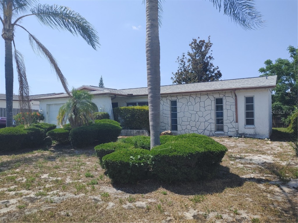 8019 Embassy Boulevard Port Richey FL 34668 C7493243 image1