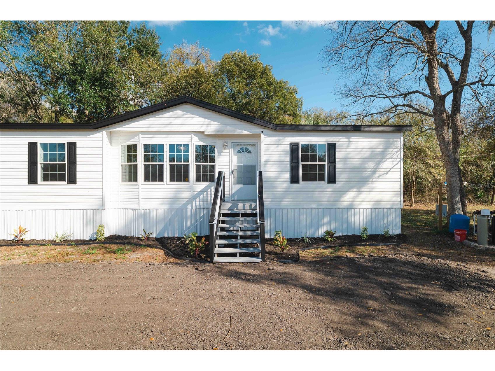8019 N Meadowview Cir Tampa FL 33625 TB8467002 image1