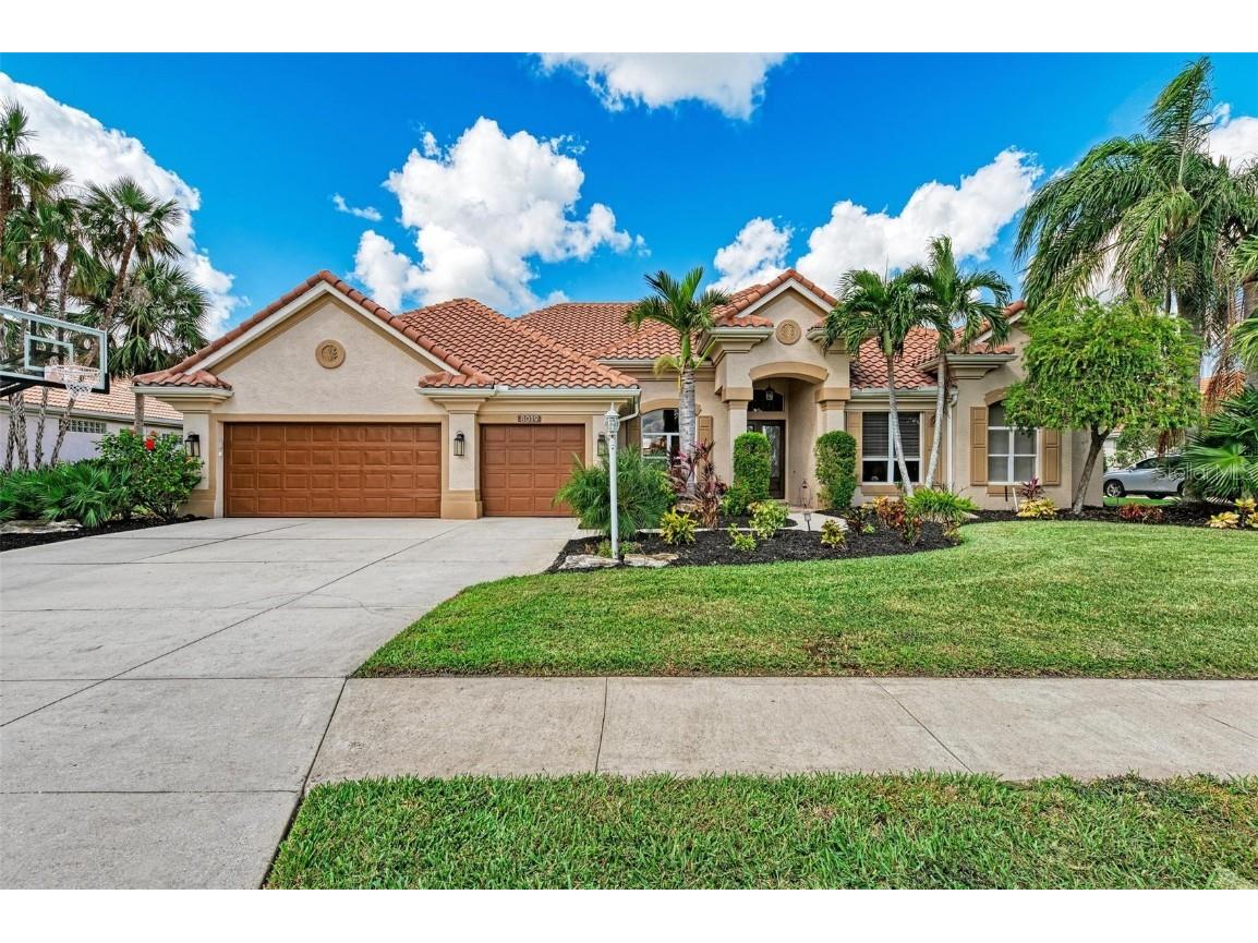 8019 Royal Birkdale Circle Lakewood Ranch FL 34202 A4626121 image1