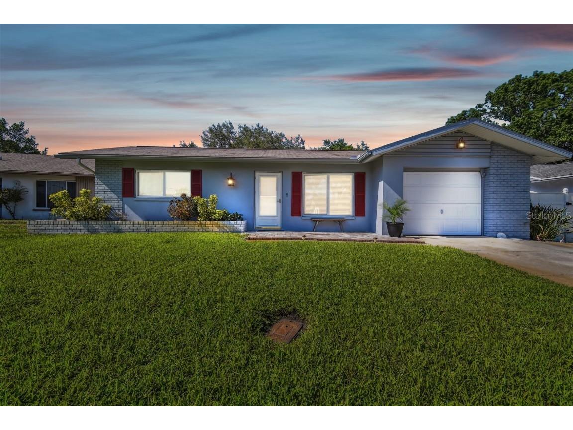 8019 San Bernardino Drive Port Richey FL 34668 U8198299 image1