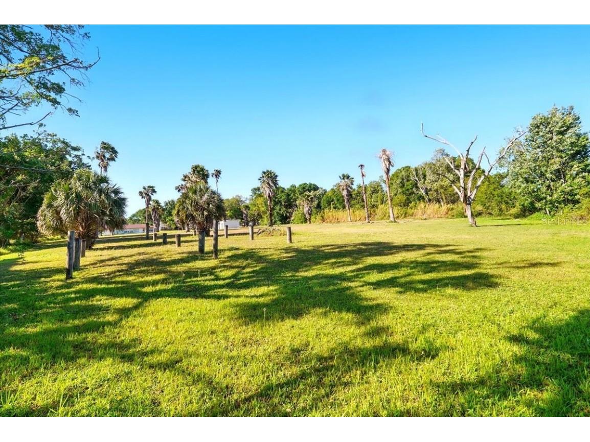 802 Avenue L SW Winter Haven FL 33880 - LAKE MAY L4952026 image9