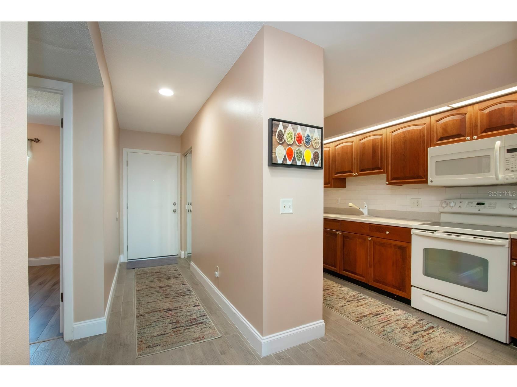 802 Bahia Del Sol Drive #6 Ruskin FL 33570 A4683735 image25