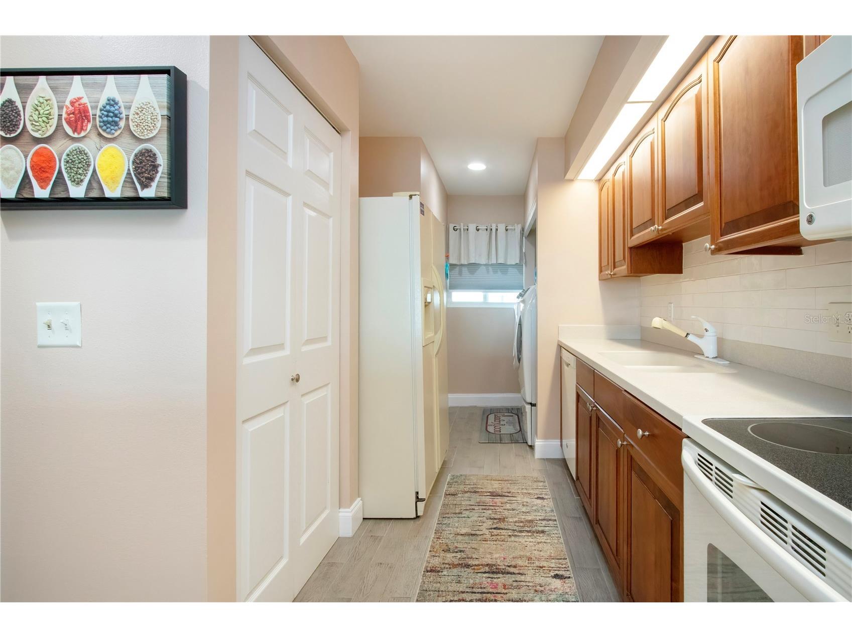802 Bahia Del Sol Drive #6 Ruskin FL 33570 A4683735 image29