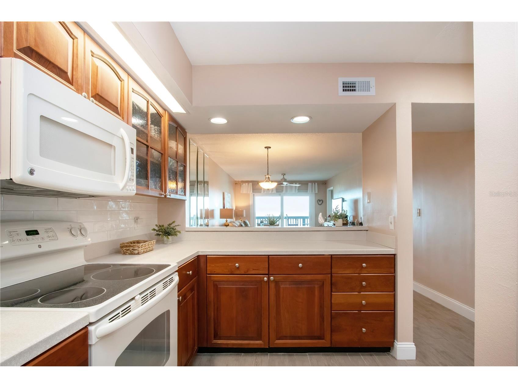802 Bahia Del Sol Drive #6 Ruskin FL 33570 A4683735 image32