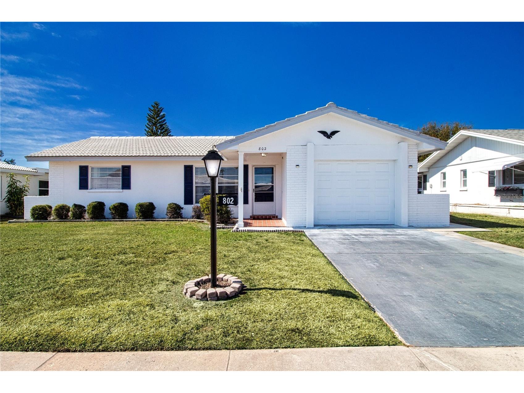 802 Buttonwood Drive Bradenton FL 34208 A4681332 image1