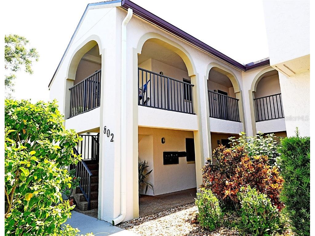 802 Capri Isles Boulevard #231 Venice FL 34292 A4652032 image1