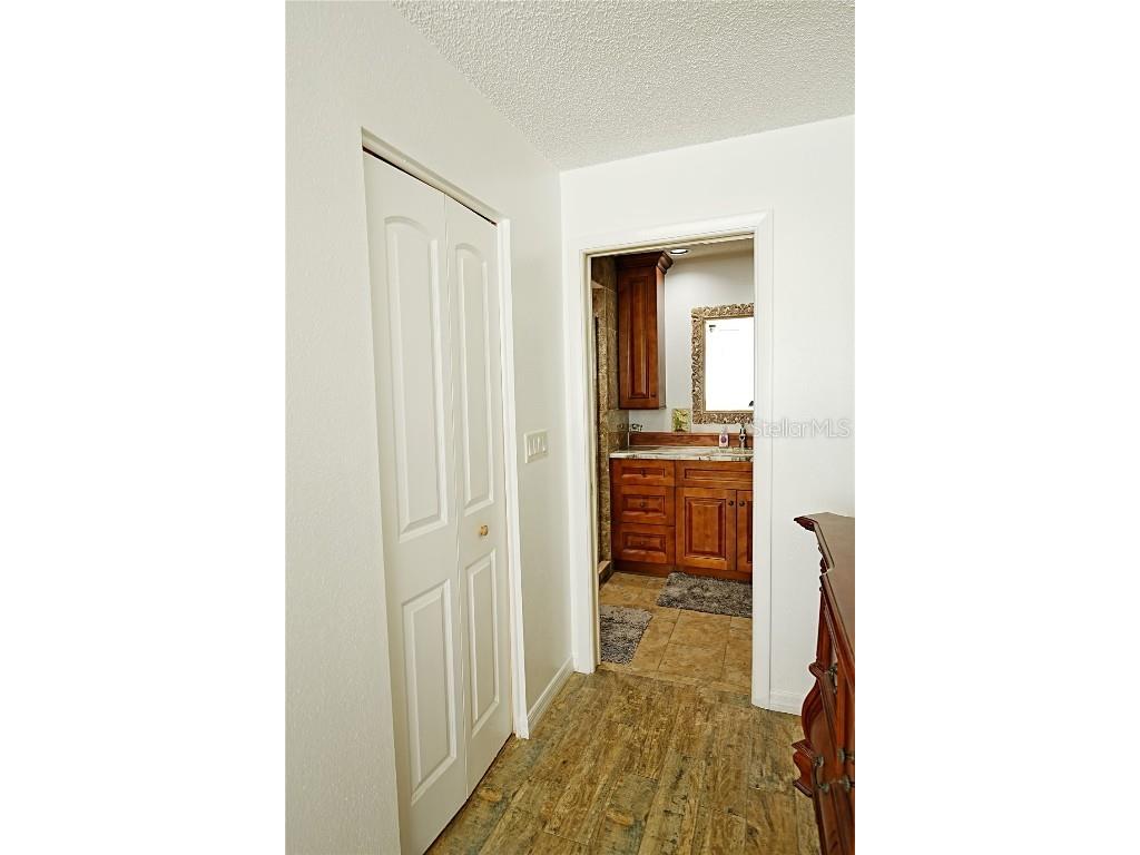 802 Capri Isles Boulevard #231 Venice FL 34292 A4652032 image14